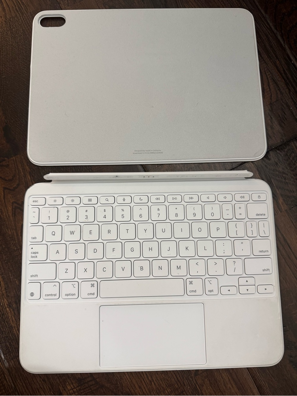 Apple White Magic Keyboard Folio for iPad